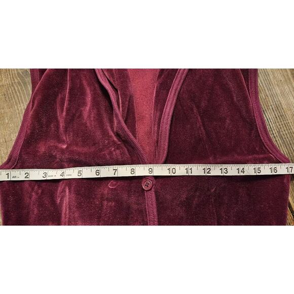 Vintage Liz Claiborne Sweater Vest Medium Burgundy Velour Stretch Retro 70s Top - Picture 5 of 7